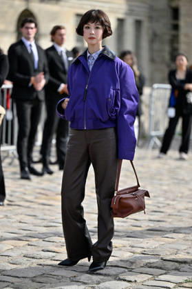 PFW Loewe Outside Arrivals Chen Duling arriving at the Loewe show during Paris Fashion Week, in Paris, France on 2 October 2026. Photo by Julien Reynaud APS-Medias ABACAPRESS.COM Paris France Copyright: xReynaudxJulien APS-Medias ABACAx