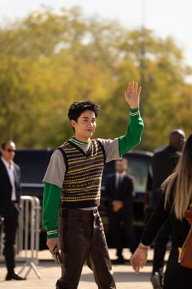 IPA89217963 - Paris, France, October 2, 2026. Guests arrive at the LOEWE Spring Summer 2027 show during Paris Fashion Week. Copyright: xGINEVRAxFATARELLAx xx IPA89217963