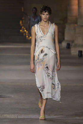 Victoria Beckham Women s Ready-to-Wear Spring Summer 2027 Collection Fashion Show during Paris Fashion Week, on October 2, 2026, in Paris, Bestimage Victoria Beckham Fashion Show Women s Ready-to-Wear Spring Summer 2027 Collection during Paris Fashion Week, on October 2, 2026, in Paris, France Paris France Copyright: xAgencex xBestimagexAgencex xBestimagex