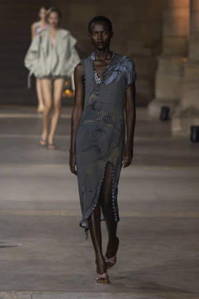 Victoria Beckham Women s Ready-to-Wear Spring Summer 2027 Collection Fashion Show during Paris Fashion Week, on October 2, 2026, in Paris, Bestimage Victoria Beckham Fashion Show Women s Ready-to-Wear Spring Summer 2027 Collection during Paris Fashion Week, on October 2, 2026, in Paris, France Paris France Copyright: xAgencex xBestimagexAgencex xBestimagex