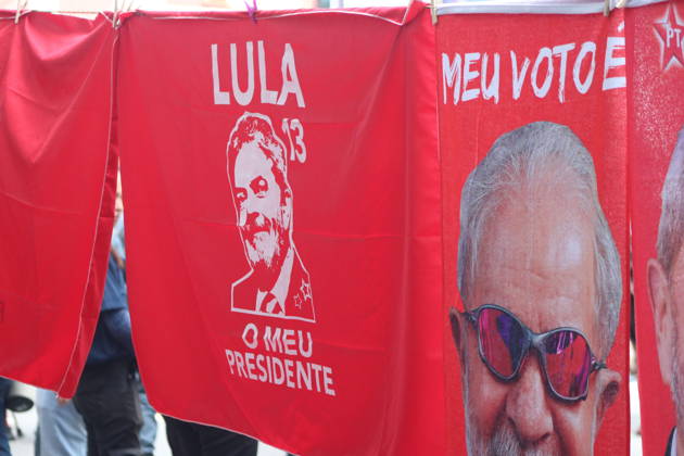 SaO PAULO, SP - 03.10.2026: CAMINHADA REuNE LULA E HADDAD EM SP - President and candidate for re-election Luiz Inacio Lula da Silva participates this Saturday (3), alongside Fernando Haddad, in a campaign walk on Avenida Paulista, in Sao Paulo. The gathering takes place at 10 am, at the corner with Alameda Ministro Rocha Azevedo, with a route along Paulista and Rua Augusta to Praca Roosevelt. The event takes place on the eve of the first round of elections. x3024070x Angà licaxAlves