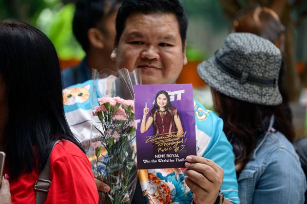 October 4, 2026, Bangkok, Thailand: BANGKOK, THAILAND, OCTOBER 4, 2026: Thai singer and guitarist Nene Royal takes part in a victory parade through central Bangkok following her win on Season 21 of America s Got Talent. The 16-year-old, who became the first Thai contestant to win the competition, was welcomed by fans during the Welcome NENE ROYAL: Win The World for Thailand celebration organized by Siam Piwat and private-sector partners. The parade began at Siam Paragon and travelled through central Bangkok before returning to the shopping complex for a welcome event. Bangkok Thailand - ZUMAq101 20261004_zna_q101_036 Copyright: xWatsawatxKoktabtimx