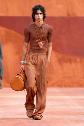 PFW Lacoste - Runway LZ A model walks the runway during the Lacoste Womenswear Spring Summer 2027 show as part of Paris Fashion Week on October 4, 2026 at Roland Garros in Paris, France. Photo by Laurent Zabulon ABACAPRESS.COM Copyright: xZabulonxLaurent ABACAx