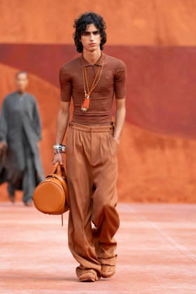 PFW Lacoste - Runway LZ A model walks the runway during the Lacoste Womenswear Spring Summer 2027 show as part of Paris Fashion Week on October 4, 2026 at Roland Garros in Paris, France. Photo by Laurent Zabulon ABACAPRESS.COM Copyright: xZabulonxLaurent ABACAx