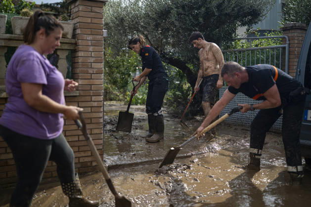 2 people killed as heavy rain hits parts of Spain BARCELONA, SPAIN - OCTOBER 4: Floodwaters submerge streets following severe torrential rainfall in Montornes del Valles, Barcelona, Spain on October 4, 2026. Heavy rains triggered widespread flooding across Catalonia, leaving at least two people dead and one missing as emergency services responded to widespread disruptions. Lorena Sopena Lopez Anadolu Barcelona Spain. Editorial use only. Please get in touch for any other usage.  Copyright: x2026xAnadoluxLorenaxSopenaxLopezx