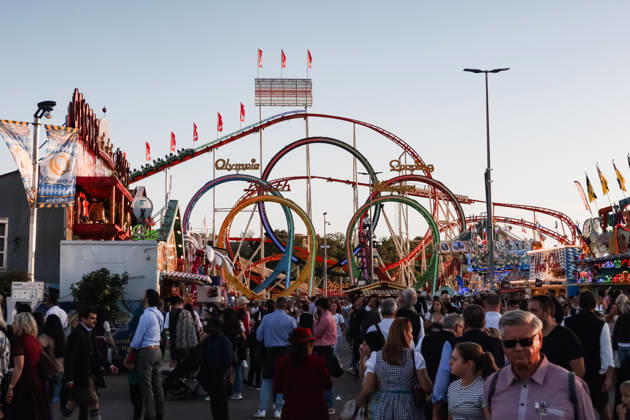 IPA89308781 - Munich, The 191st edition of Oktoberfest. Pictured: A view of the world s largest and most famous folk festival  Copyright: xAlessandroxBremecx xx IPA89308781