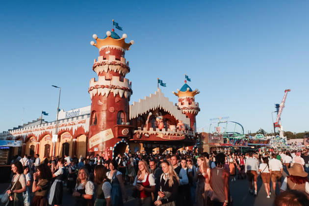 IPA89308789 - Munich, The 191st edition of Oktoberfest. Pictured: A view of the world s largest and most famous folk festival  Copyright: xAlessandroxBremecx xx IPA89308789