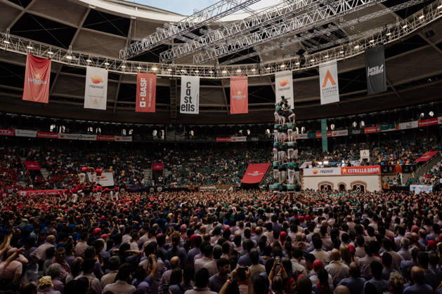 Final Day of the 30th Castells Competition in Tarragona Final Day of the 30th Castells Competition, at the CaixaBank Tàrraco Arena, on October 4, 2026, in Tarragona, Catalonia, Spain. The Castells Competition is a performance featuring human towers by the best colles (human tower groups) in Catalonia, held every two years, at the former bullring, the site where the first edition was held in 1932. OCTOBER 4, 2026 Tarragona Catalonia Tarragona Catalonia Spain Copyright: xLaiaxSolanellasx 7821103