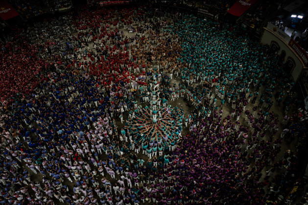 Final Day of the 30th Castells Competition in Tarragona Final Day of the 30th Castells Competition, at the CaixaBank Tàrraco Arena, on October 4, 2026, in Tarragona, Catalonia, Spain. The Castells Competition is a display of castells—human towers—by the best colles (human tower groups) in Catalonia, held every two years, at the former bullring, the site where the first edition was held in 1932. OCTOBER 4, 2026 Tarragona Catalonia Tarragona Catalonia Spain Copyright: xLaiaxSolanellasx 7821206