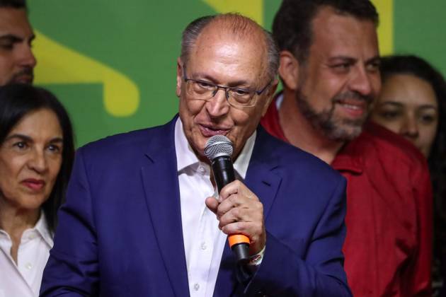 Lula s statement after the first round of the presidential election was decided. Sao Paulo, SP. 04.10.2026 - Elections-2026 - Geraldo Alckmin speaks after the results of the first round of the election are announced, at the Renaissance Hotel, on Paulista Avenue, in the central region of Sao Paulo, this Sunday, October 4, 2026.(Foto: Marina Uezima Brazil Photo Press Brazil Photo Press) INTERNATIONAL Sao Paulo Sao Paulo Brasil Copyright: xMarinaxUezimax