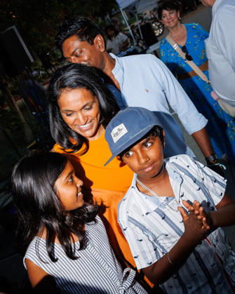 October 4, 2026, Los Angeles, California, USA: Los Angeles mayoral candidate NITHYA RAMAN with her family during an event at Los Angeles Trade-Technical College in downtown Los Angeles on Sunday, Oct. 4, 2026. A recent poll by UC Berkeley indicates that Raman currently leads Los Angeles Mayor Karen Bass by 11 points, 39% to 28% Los Angeles USA - ZUMAt176 20261004_zsp_t176_013 Copyright: xJacksonxTammariellox