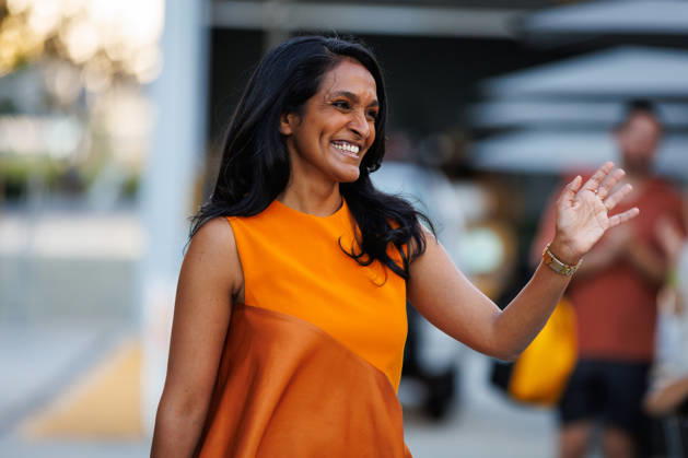 October 4, 2026, Los Angeles, California, USA: Los Angeles mayoral candidate NITHYA RAMAN waves to supporters as she walks toward the stage during an event at Los Angeles Trade-Technical College in downtown Los Angeles on Sunday, Oct. 4, 2026. Los Angeles USA - ZUMAt176 20261004_zsp_t176_018 Copyright: xJacksonxTammariellox