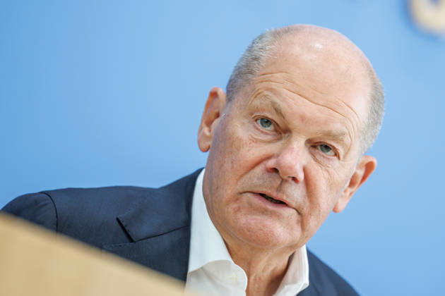 Presentation of the North-South Commission on Development Policy (ENSK) with Olaf Scholz Presentation of the North-South Commission on Development Policy (ENSK) Press conference on the composition and priority issues of the North-South Commission on Development Policy