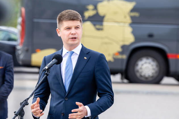 The meeting between Martynas Katelynas and Marcin Kierwinski at the Budzisko border checkpoint on October 5, 2026, in Budzisko Copyright: xTeodorasxBiliūnas BNSx