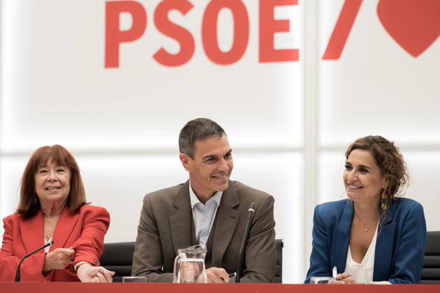 Sánchez Chairs the Meeting of the PSOE’s Federal Executive Committee The Prime Minister and Secretary-General of the PSOE, Pedro Sánchez, during the meeting of the PSOE’s Federal Executive Committee (CEF) at the PSOE headquarters in Ferraz on October 5, 2026, in Madrid, Spain. Sánchez announced today that he is dissolving Parliament and calling for general elections to be held on November 29. OCTOBER 5, 2026 Diego Radamé Madrid, Madrid, Spain  Copyright: xDiegoxRadamÃ sx 7822894
