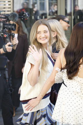 Guest at the Zimmermann Women’s Ready-to-Wear Spring Summer 2027 Collection fashion show during Paris Fashion Week on October 5, 2026. Christophe Aubert, Bestimage. Celebrities at the Zimmermann Women’s Ready-to-Wear Spring Summer 2027 Collection fashion show during Paris Fashion Week, October 5, 2026, Paris, France  Copyright: xChristophexAubertx xBestimagexChristophexAubertx xBestimagex