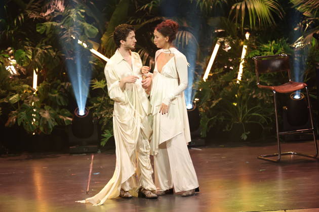 FIRST STEPS 2026 Hosts Malaya and Maximilian Presenting an award on stage at the FIRST STEPS 2026 awards ceremony at the Theater des Westens in Berlin Copyright: xEventpressxFuhrx