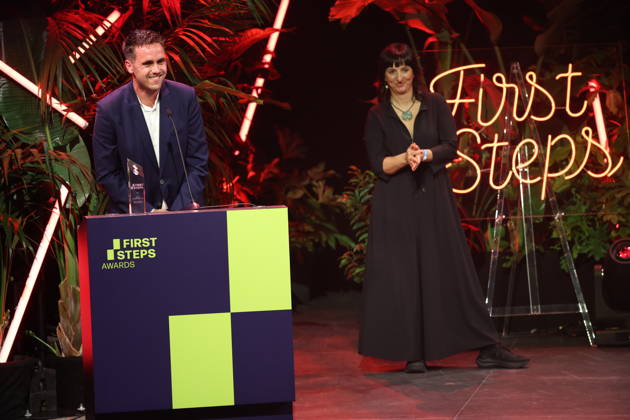 FIRST STEPS 2026 No Fear Bernd Eichinger Award: Laudatory Speech by Ira Tondowski and the No Fear Bernd Eichinger Award-winning film *VOM BÖSEN BLICK*, Produced by Justus Hagemann; award presentation on stage at the FIRST STEPS 2026 ceremony at the Theater des Westens in Berlin Copyright: xEventpressxFuhrx