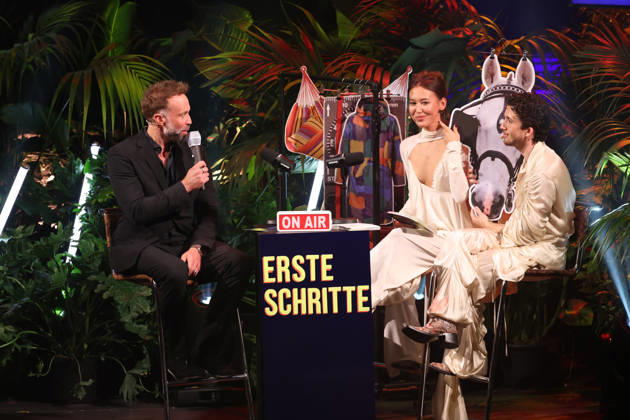 FIRST STEPS 2026 Hosts Malaya and Maximilian; Medium-Length Feature Film Acceptance Speech by Erik Schmitt; Award Ceremony on Stage at the FIRST STEPS 2026 Awards at the Theater des Westens in Berlin Copyright: xEventpressxFuhrx