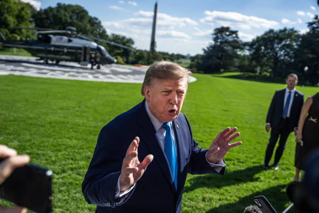 White House Departure 10 05 26 UNITED STATES - OCTOBER 5: President Donald Trump speaks with reporters on the South Lawn of the White House before boarding Marine One en route to Nebraska on Monday, October 5, 2026. (Tom Williams CQ Roll Call) Washington DC United States EDITORIAL USE ONLY Copyright: x2026xCQ-RollxCall,xInc.x TomxWilliamsx rollcallpix173142