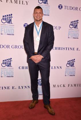 NEW YORK, NY - OCTOBER 5: Rob Gronkowski at the 41st Annual Great Sports Legends Dinner on October 5, 2026 at the New York Hilton in New York City. Copyright: xmpi099x