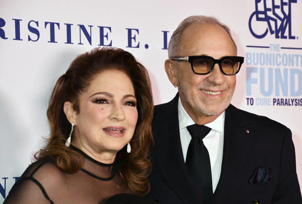 NEW YORK, NY - OCTOBER 5: Gloria Estefan and Emilio Estefan at the 41st Annual Great Sports Legends Dinner on October 5, 2026 at the New York Hilton in New York City. Copyright: xmpi099x