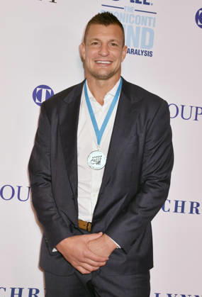 NEW YORK, NY - OCTOBER 5: Rob Gronkowski at the 41st Annual Great Sports Legends Dinner on October 5, 2026 at the New York Hilton in New York City. Copyright: xmpi099x