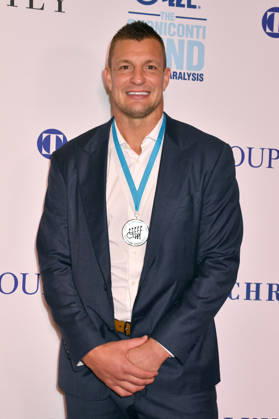 NEW YORK, NY - OCTOBER 5: Rob Gronkowski at the 41st Annual Great Sports Legends Dinner on October 5, 2026 at the New York Hilton in New York City. Copyright: xmpi099 MediaPunchx