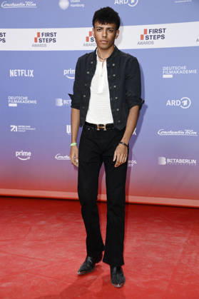 Louis Philippson at the 27th First Steps Awards ceremony in 2026 at the Theater des Westens in Berlin, October 5, 2026 Foto:xN.xKubelkax xFuturexImagex first_steps_6203
