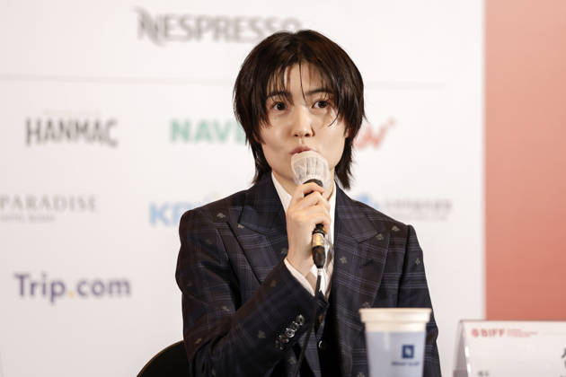 The Table: Day and Night cast at Busan International Film Festival South Korean actor Shim Eun-kyung speaks during a press conference for The Table: Day and Night, the opening film of the 31st Busan International Film Festival (BIFF), at the Busan Cinema Center in Busan, South Korea, on October 06, 2026. Busan South Korea Copyright: xMatrixxImages JungxUi-Chelx