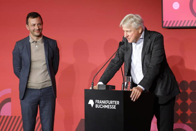 Frankfurt Impressions, October 6, 2026: The 78th Frankfurt Book Fair bids farewell to its long-time director, Juergen Boos (left). Sebastian GUGGOLZ, Chairman of the German Publishers and Booksellers Association, Frankfurt am Main, Hesse, Germany
