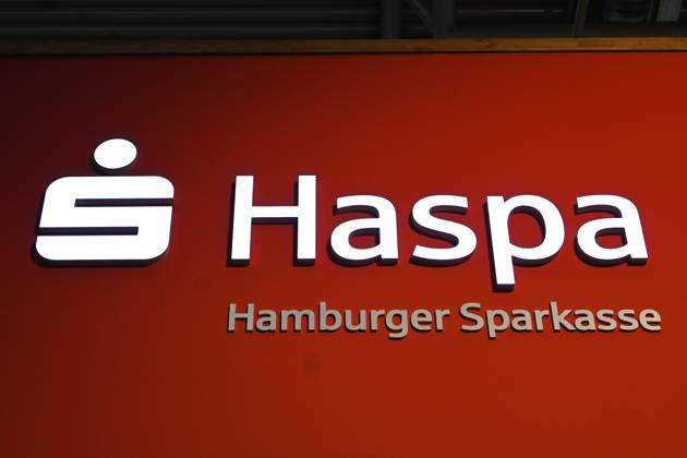 EXPO REAL 2026 is currently taking place at the Messe München exhibition grounds. It is Europe s largest international trade fair for real estate, investment, and infrastructure. Photo: Haspa, Hamburger Sparkasse booth