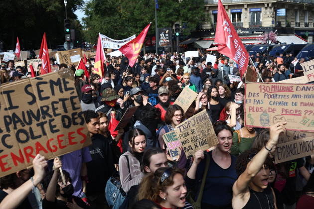 Student Demonstration - Paris Students are gathering at Gare de Lyon to protest against the current state of public education, once again, on October 6, 2026, in Paris, France. Today’s march is planned to go from Gare de Lyon to Place de la République. Photo by Raphael Lafargue ABACAPRESS.COM Paris France Copyright: xLafarguexRaphael ABACAx