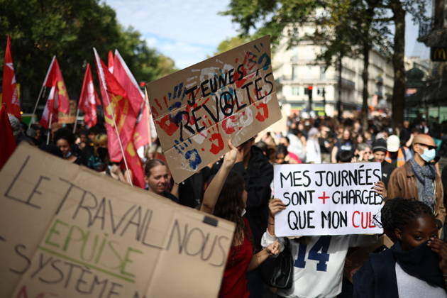 Student Demonstration - Paris Students are gathering at Gare de Lyon to protest against the current state of public education, once again, on October 6, 2026, in Paris, France. Today’s march is planned to go from Gare de Lyon to Place de la République. Photo by Raphael Lafargue ABACAPRESS.COM Paris France Copyright: xLafarguexRaphael ABACAx