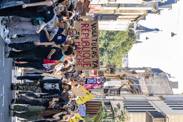 Students Demonstration Over Education Conditions - Bordeaux High school students demonstrate in the streets during a nationwide mobilization calling for more resources and improved conditions in school, in Bordeaux, France, on October 6, 2026. Photo by Margot Le Gonidec ABACAPRESS.COM Bordeaux France  Copyright: xLexGonidecxMargot ABACAx