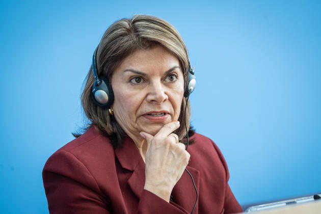 Laura Chinchilla Miranda, President of Costa Rica and Co-Chair of the ENSK Federal Press Conference in Berlin: Presentation on the North-South Commission on Development Policy (ENSK), Berlin, Germany, at the Federal Press Conference Building