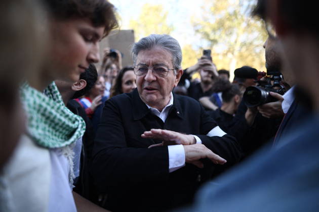 Politics At Student Demonstration - Paris La France Insoumise (LFI) candidate in France s 2027 presidential election Jean-Luc Melenchon arrives at the start of a demonstration part of a nationwide day of actions called by high-school students, joined by unions and teachers, who for days have been demanding better learning conditions in protests punctuated by violent confrontations in Paris on October 6, 2026. Students have blocked the entrances to hundreds of high schools for 15- to 17-year-olds since late September, complaining of missing teachers, overloaded timetables, dilapidated classrooms and buildings that cannot cope with rising temperatures. Photo by Raphael Lafargue ABACAPRESS.COM Paris France  Copyright: xLafarguexRaphael ABACAx
