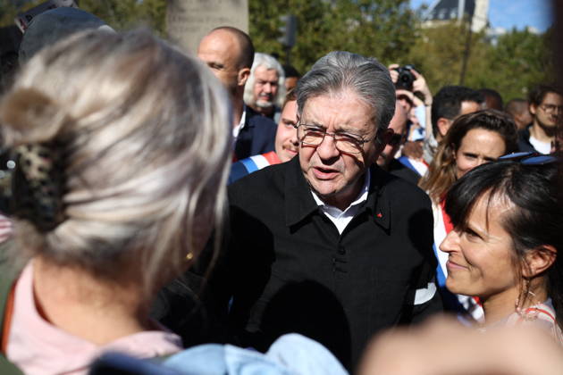 Politics At Student Demonstration - Paris La France Insoumise (LFI) candidate in France s 2027 presidential election Jean-Luc Melenchon, arrives with LFI s MP Carlos Martens Bilongo, LFI s MP Manuel Bompard, arrives at the start of a demonstration part of a nationwide day of actions called by high-school students, joined by unions and teachers, who for days have been demanding better learning conditions in protests punctuated by violent confrontations in Paris on October 6, 2026. Students have blocked the entrances to hundreds of high schools for 15- to 17-year-olds since late September, complaining of missing teachers, overloaded timetables, dilapidated classrooms and buildings that cannot cope with rising temperatures. Photo by Raphael La  Copyright: xLafarguexRaphael ABACAx