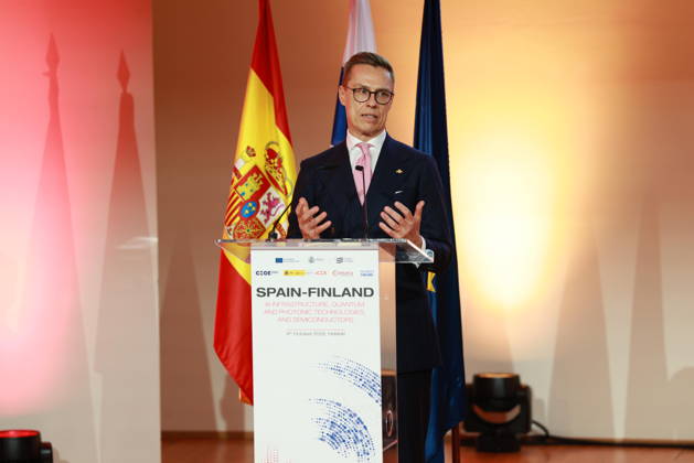 October 6, 2026, Espoo, Espoo, Finland: President ALEXANDER STUBB and his spouse SUZANNE INNES-STUBB welcome King FELIPE VI and Queen LETIZIA of Spain during the official welcoming ceremony marking the start of the royal couple s state visit to strengthen bilateral relations. Espoo Finland - ZUMAt172 20261006_zip_t172_050 Copyright: xJosexTabaresx