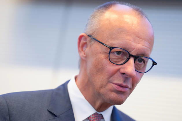 Opening photos from the CDU parliamentary group meeting: Chancellor Friedrich Merz, a portrait of the CDU, at the start of the parliamentary group meeting of the CDU CSU parliamentary group in the German Bundestag, Berlin, October 6, 2026, Berlin, Berlin, Germany