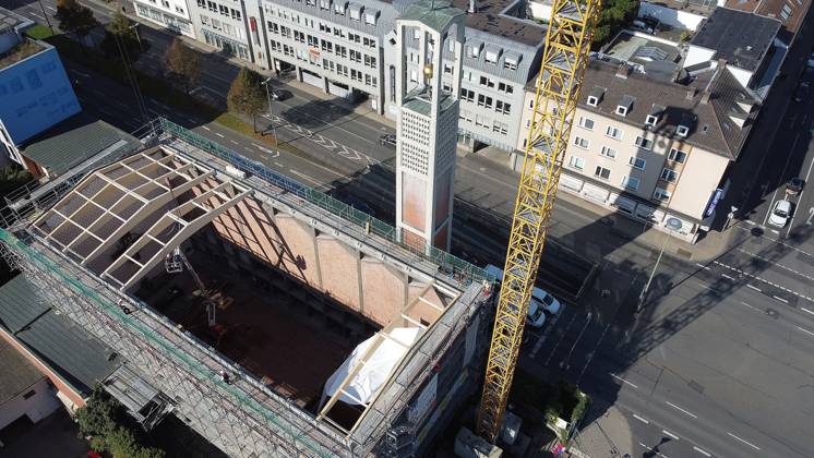 October 6, 2026 xkhx Kassel New Roof for the Elisabeth Church Three years after the church’s roof collapsed, the temporary roof is being removed and replaced with a permanent one KH