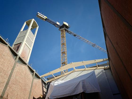 October 6, 2026 xkhx Kassel New Roof for the Elisabeth Church Three years after the church’s roof collapsed, the temporary roof is being removed and replaced with a permanent one KH