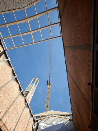 October 6, 2026 xkhx Kassel New Roof for the Elisabeth Church Three years after the church’s roof collapsed, the temporary roof is being removed and replaced with a permanent one KH