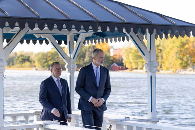 October 6, 2026, Helsinki, Uusimaa, Finland: King FELIPE VI of Spain is welcomed by Finnish Prime Minister PETTERI ORPO at the Prime Minister s official residence during the King s state visit to Finland. Helsinki Finland - ZUMAt172 20261006_zip_t172_061 Copyright: xJosexTabaresx