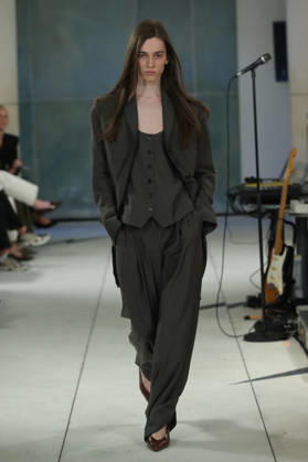 PFW - Litkovska Runway A model walks the runway during the Litkovska Womenswear Spring Summer 2027 show as part of the Paris Fashion Week on October 6, 2026 in Paris, France. Photo by Alain-Gil Gonzalez ABACAPRESS.COM Paris France  Copyright: xGonzalezxAlain-Gil ABACAx