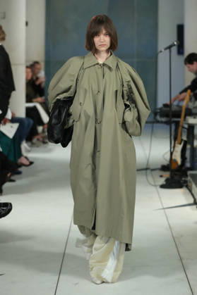 PFW - Litkovska Runway A model walks the runway during the Litkovska Womenswear Spring Summer 2027 show as part of the Paris Fashion Week on October 6, 2026 in Paris, France. Photo by Alain-Gil Gonzalez ABACAPRESS.COM Paris France  Copyright: xGonzalezxAlain-Gil ABACAx
