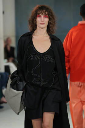PFW - Litkovska Runway A model walks the runway during the Litkovska Womenswear Spring Summer 2027 show as part of the Paris Fashion Week on October 6, 2026 in Paris, France. Photo by Alain-Gil Gonzalez ABACAPRESS.COM Paris France  Copyright: xGonzalezxAlain-Gil ABACAx