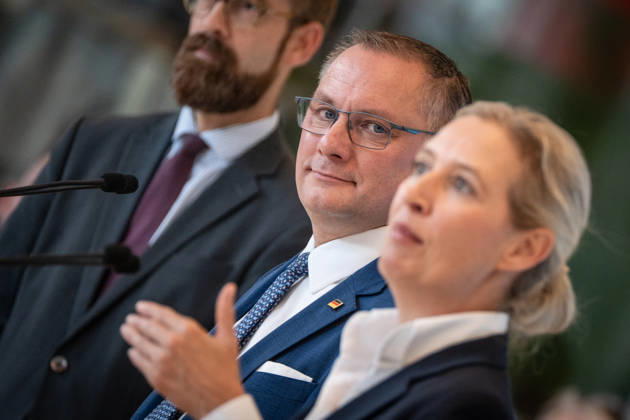 Tino Chrupalla, AfD party and parliamentary group leader, with Alice Weidel, AfD Party and parliamentary group leader; in the background, Marcus Schmidt, press secretary for the AfD parliamentary group in the Bundestag. Press statement by the two AfD party leaders and parliamentary group leaders before the start of the parliamentary group meeting in the German Bundestag, Berlin, Germany,