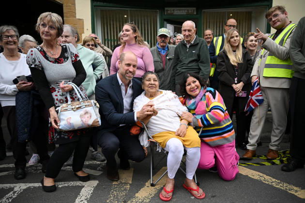 The Prince Of Wales Visits Ilminster ILMINSTER, ENGLAND - OCTOBER 06: Prince William, Prince of Wales poses with locals during his visit to Sweet Surprise cafe on October 06, 2026 in Ilminster, England. The Prince of Wales visited Ilminster in Somerset to learn about communities growing their resilience to wild fires, flood and challenges caused by extreme weather and global warming., Credit:Finnbarr Webster PA ROTA - B68 Avalon United Kingdom, England, Ilminster Copyright: xFinnbarrxWebsterx xPAxROTAx-xB68x xAvalonx 1141004098