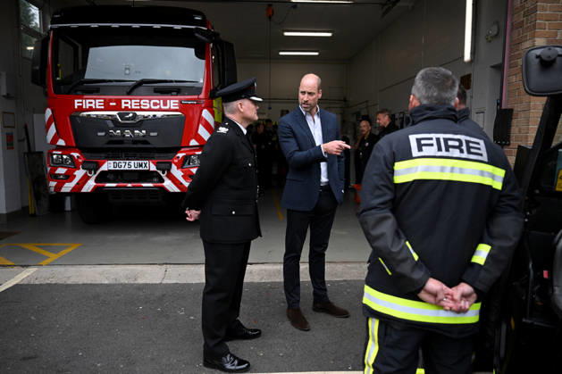 The Prince Of Wales Visits Ilminster ILMINSTER, ENGLAND - OCTOBER 06: Prince William, Prince of Wales speaks with Chief Fire Officer Simon Young and members of the Devon and Somerset Fire and Rescue Service during his visit to Ilminster Fire Station on October 06, 2026 in Ilminster, England. The Prince of Wales visited Ilminster in Somerset to learn about communities growing their resilience to wild fires, flood and challenges caused by extreme weather and global warming., Credit:Finnbarr Webster PA ROTA - B68 Avalon United Kingdom, England, Ilminster  Copyright: xFinnbarrxWebsterx xPAxROTAx-xB68x xAvalonx 1141004222